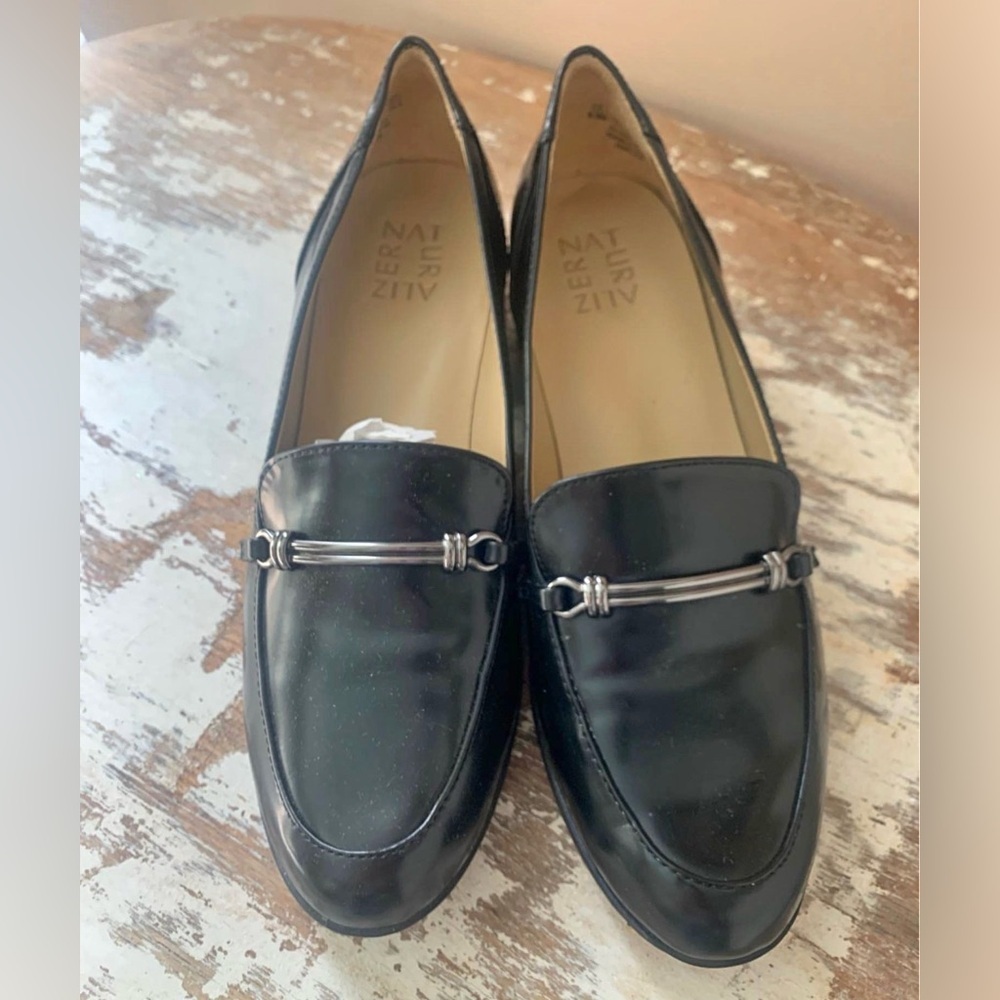 Naturalizer Black Leather Loafers with Silver Accent
